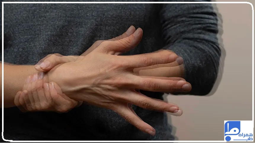 علت لرزش دست در جوانی